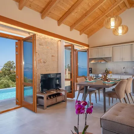 Villa Pitharia Luxury With Amazing Sea Views