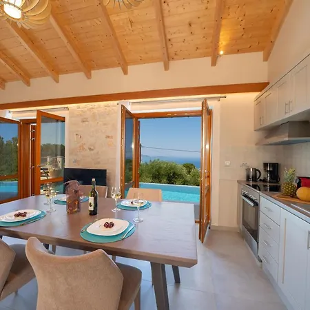 Pitharia Luxury With Amazing Sea Views *