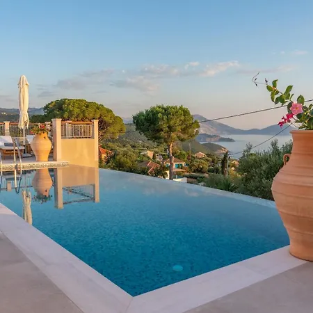 Villa Pitharia Luxury With Amazing Sea Views Khalikeri