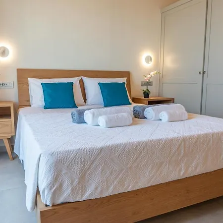 Villa Pitharia Luxury With Amazing Sea Views